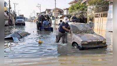 बाढ़ से एक लाख करोड़ रुपए के नुकसान का अनुमान