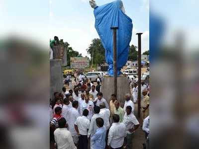 13 ಅಡಿ ಎತ್ತರದ ಕನಕ ಮೂರ್ತಿ ಪ್ರತಿಷ್ಠಾಪನೆ