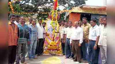 ಅನ್ಯ ಭಾಷೆ ವ್ಯಾಮೋಹ ಬೇಡ