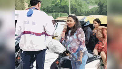 ट्रैफिक पुलिस कर रही ई-चालान की कार्रवाई
