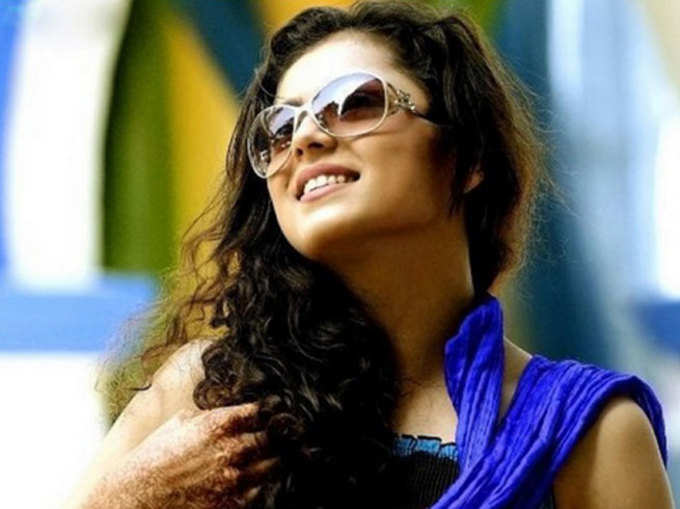 प्रियंका चोपड़ा बनीं एशिया की सबसे सेक्सी महिला