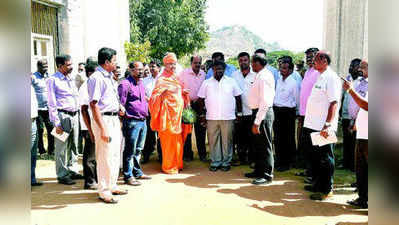 ಹಿಂದಿನ ದಿನವೇ ಸಮ್ಮೇಳನಾಧ್ಯಕ್ಷರ ಮೆರವಣಿಗೆ