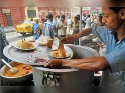 খাদ্যরসিকদের দুশ্চিন্তা শেষ, ফুটপাথেই হাইজিনিক খাবার