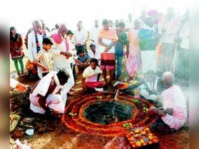 ಕೊಕಟನೂರ: ಅದ್ಧೂರಿ ಯಲ್ಲಮ್ಮ ಜಾತ್ರೆ