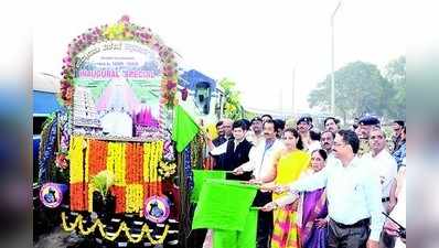 ಮೈಸೂರು- ವಾರಣಾಸಿ ರೈಲು ಸಂಚಾರಕ್ಕೆ ಚಾಲನೆ