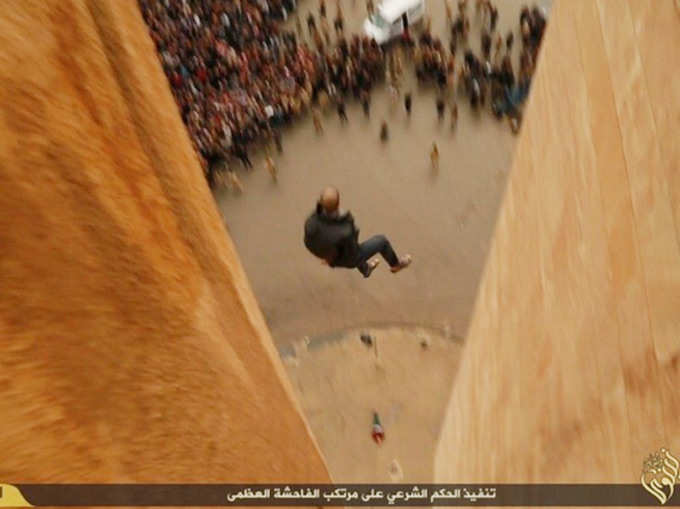 IS आतंकियों की क्रूरताः आपको हिला देंगी ये तस्वीरें