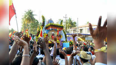 ಜೋಡೆತ್ತಿನ ಮೆರವಣಿಗೆ ಮನಸೋತ ಸಿದ್ದಲಿಂಗಯ್ಯ