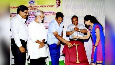 ಪಿಡಿಎದಲ್ಲಿ ಪ್ರಾಧ್ಯಾಪಕರಿಗೆ ವಿಶೇಷ ತರಬೇತಿ