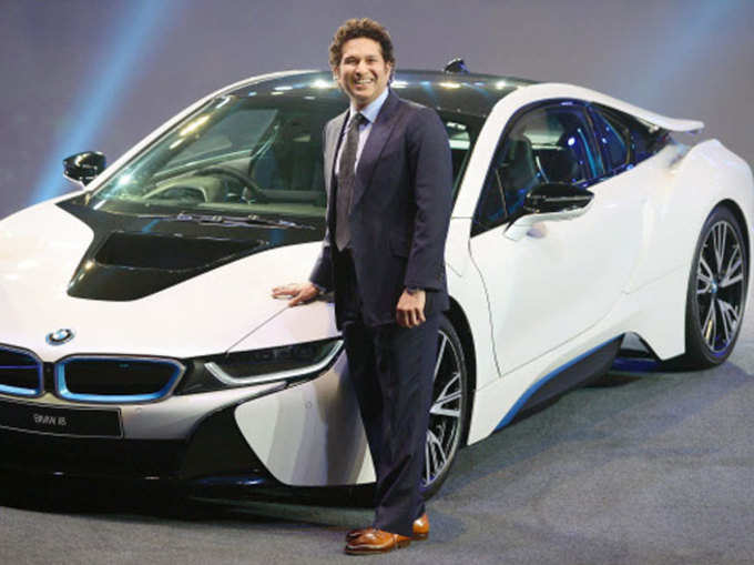 सचिन ने लॉन्च की 2.29 करोड़ की BMW