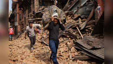 नेपाल भूकंप में मदद