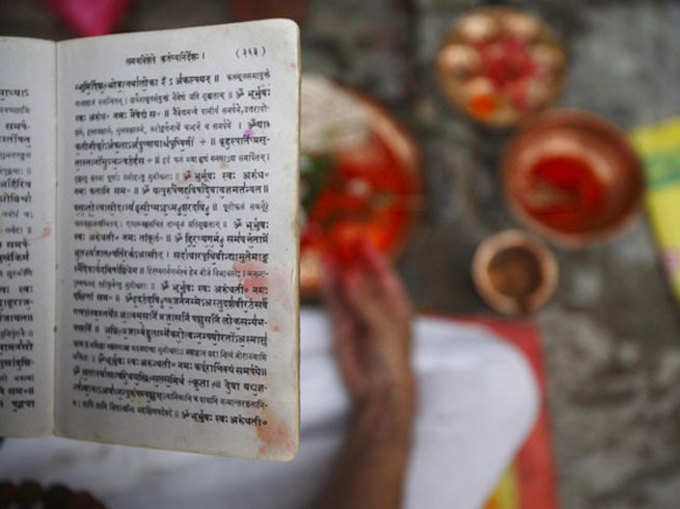 कलावाः हिंदू धर्म की पवित्र डोर