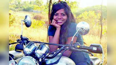 ಬಿಂದಾಸ್ bike beauties