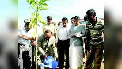 ಮನೆಗಳಲ್ಲಿ  ಪ್ಲಾಸ್ಟಿಕ್ ಮುಕ್ತಗೊಳಿಸಿ