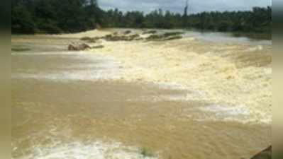 ಧುಮ್ಮಿಕ್ಕುತ್ತಿದೆ ಲಕ್ಷ್ಮಣತೀರ್ಥ