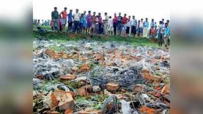 জামুড়িয়ায় বিস্ফোরকের গুদামে আগুন, বিতর্ক