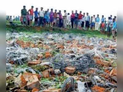 জামুড়িয়ায় বিস্ফোরকের গুদামে আগুন, বিতর্ক