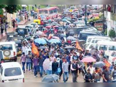 ಮಕ್ಕಂದೂರಿನಿಂದ ಮಡಿಕೇರಿವರೆಗೆ ಬೃಹತ್ ಜಾಥಾ