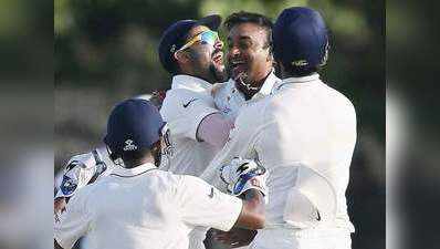 गॉल टेस्ट : श्रीलंका की दूसरी पारी भी लड़खड़ाई, भारत को 187 रनों की बढ़त