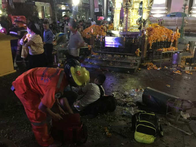 बैंकॉक में बम धमाका, 12 मरे, कई घायल