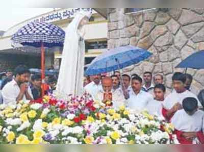 ಮೇರಿ ಮಾತೆ ಜನ್ಮ ದಿನ: ವಿಶೇಷ ಪೂಜೆ