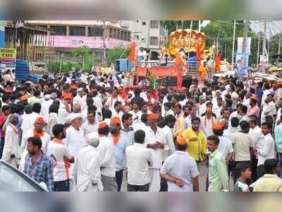 ನಿರಗುಡಿ ಶ್ರೀಗಳ ಯಾತ್ರೆಗೆ ಭವ್ಯ ಸ್ವಾಗತ