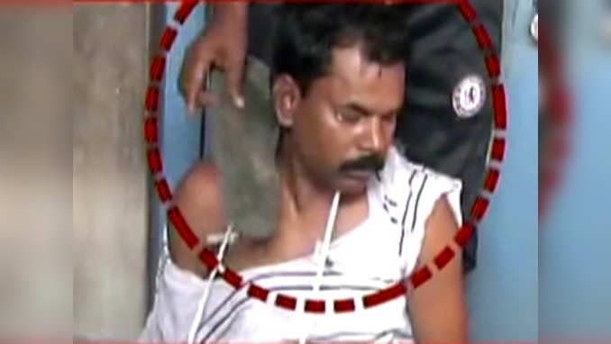 Burdwan: Teacher thrashed by parents for allegedly molesting students