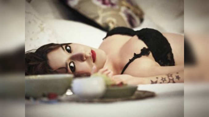 Jackie Shroff defends daughter Krishnas topless pics