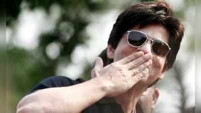 खराब डांस करने के मामले में अमिताभ बच्चन से आगे हूं: शाहरुख खान