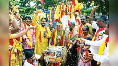 ಕಸಾಪದಿಂದ ಕನ್ನಡ ಶಾಲೆ ಆರಂಭವಾಗಲಿ