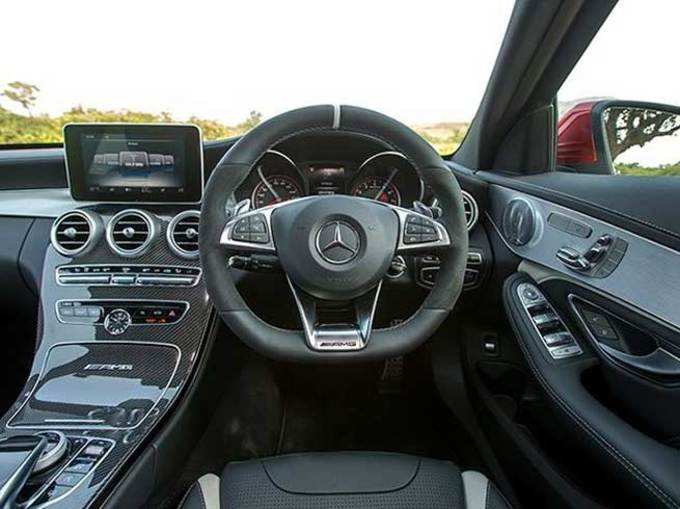 Mercedes-AMG C63 S इंटीरियर रिव्यू गैलरी