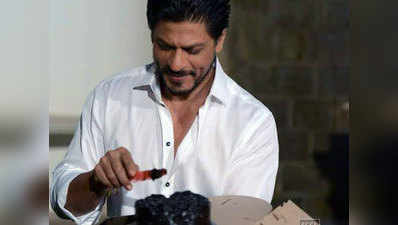 SRK को मिला सबसे खूबसूरत बर्थडे गिफ्ट
