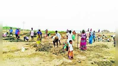 ಖಾತರಿ ಯೋಜನೆಯಡಿ ಕಾಮಗಾರಿ ಪ್ರಾರಂಭ