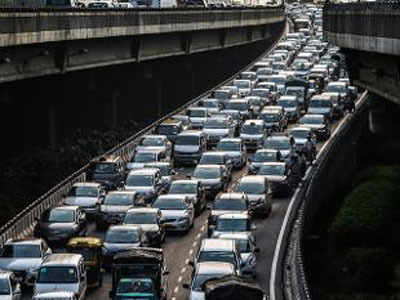 दिल्ली में रविवार को नहीं होगी बंदिश, चल सकेंगी सभी कारें