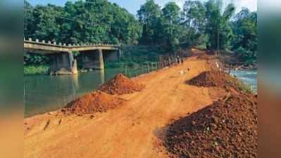 ಮಾನಿಹೊಳೆಗೆ ತಾತ್ಕಾಲಿಕ ಸೇತುವೆ ನಿರ್ಮಾಣ