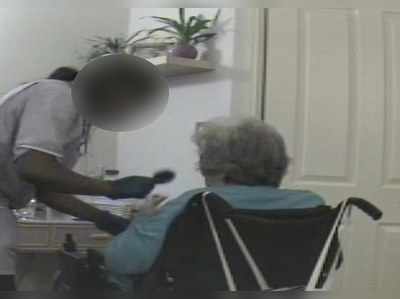 नर्सिंग होम के कर्मचारी शेयर कर रहे हैं मरीज़ों और बुजुर्गों के आपत्तिजनक फोटो