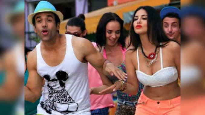 Mastizaade: ‘Rom Rom Romantic’ song review 