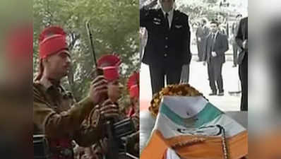 Wreath laying ceremony of 1971 war hero Lt Gen JFR Jacob 