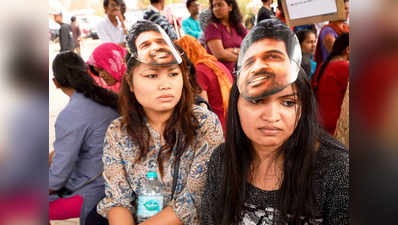 हैदराबाद सेंट्रल यूनिवर्सिटी विवाद: छात्रों ने गतिरोध खत्म करने गए प्रभारी VC का किया विरोध