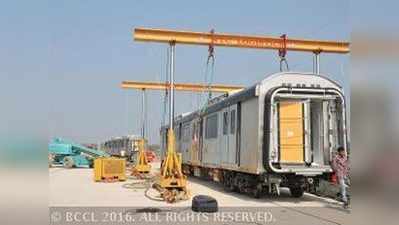 सरकार ने मेड इन इंडिया मेट्रो ट्रेन के डिब्बों को ऑस्ट्रेलिया भेजा