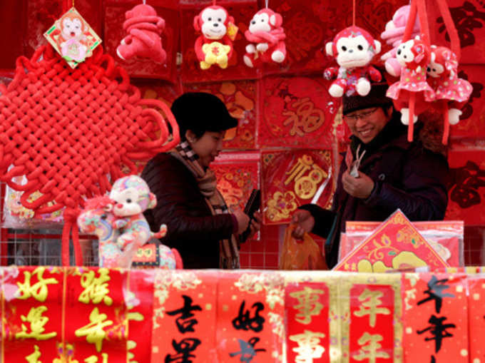 चीन में नए साल के जश्न की जोरदार तैयारी