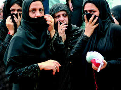 जमीयत के विरोध में उतरीं मुस्लिम महिलाएं