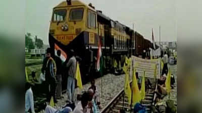 Agitation in Cooch Behar disrupts train movement 