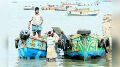 ராமேசுவரம் மீனவர்கள் காலவரையற்ற வேலைநிறுத்தம்