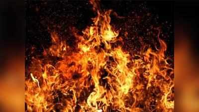 पीटकर पत्नी की हत्या की फिर चारपाई से बांधकर जलाया