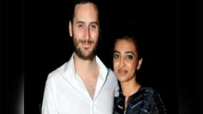 Radhika Aptes unseen pics with hubby Benedict Taylor 