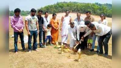 ಶಾಂತೆಯಂಡ ಕಪ್ ಕೊಡವ ಹಾಕಿ ಹಬ್ಬಕ್ಕೆ ತಯಾರಿ