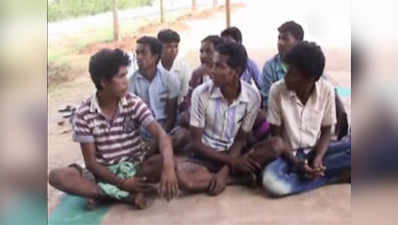 19 Maoists surrender in Odisha 