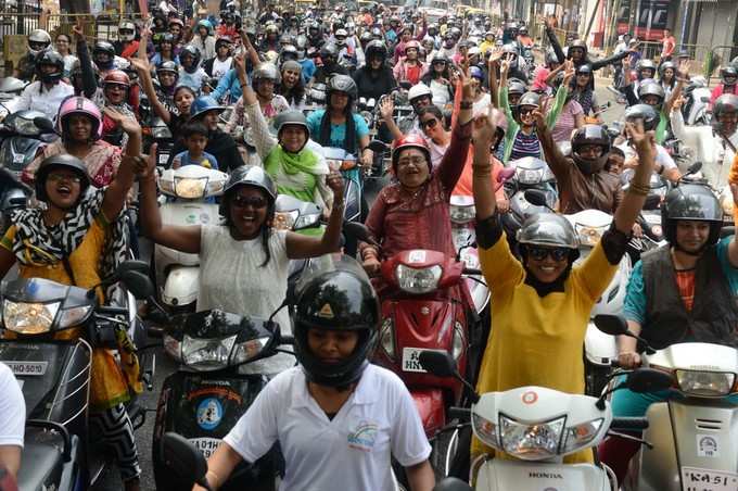 Womens Bike Rally in Bengaluru (21).jpg