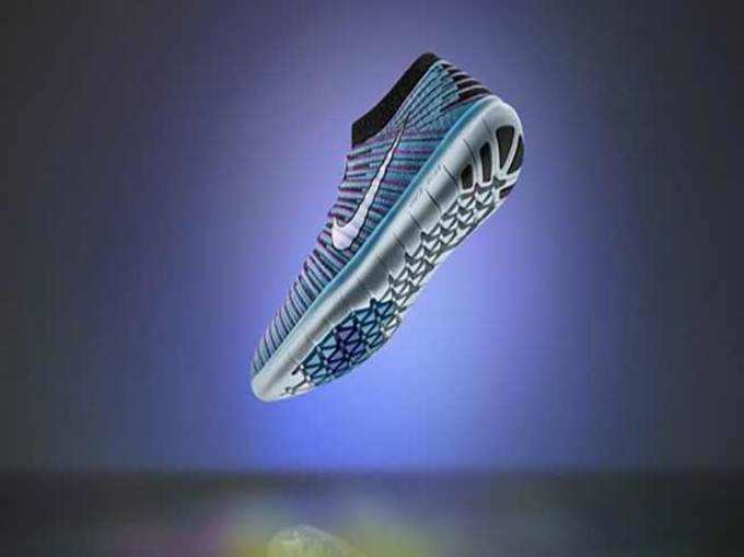 बायोमैकेनिक्स पर चलेगा NIKE FREE RN MOTION FLYKNIT