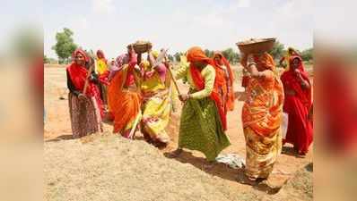 मनरेगा का पैसा नहीं मिला, हजारों मजदूरों के घर होली नहीं